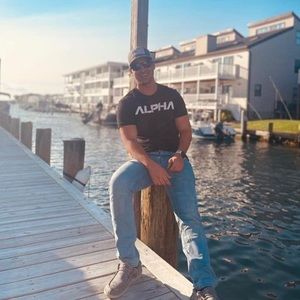 Meet your Posher, Brett